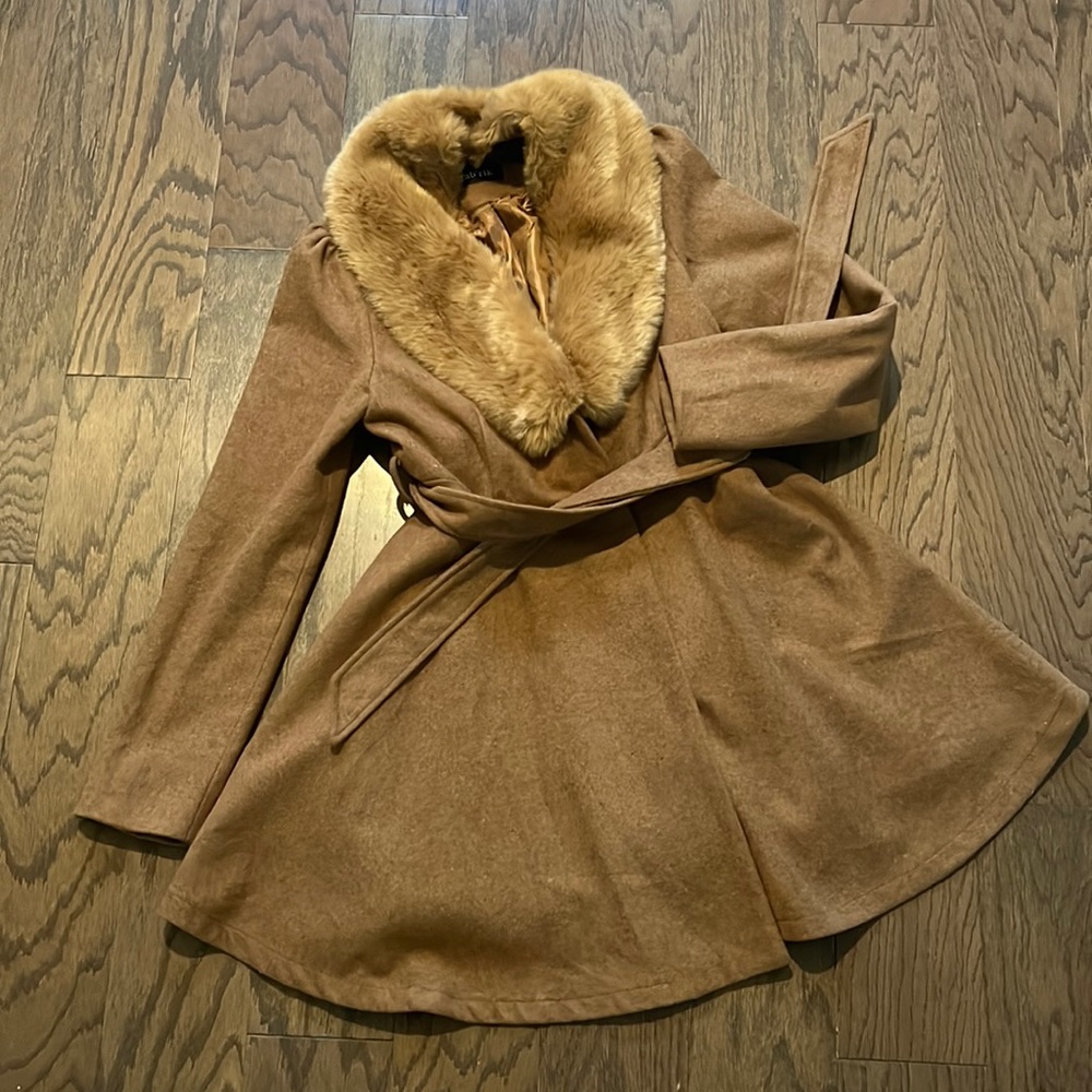 Brown Swing Coat with Fur Collar